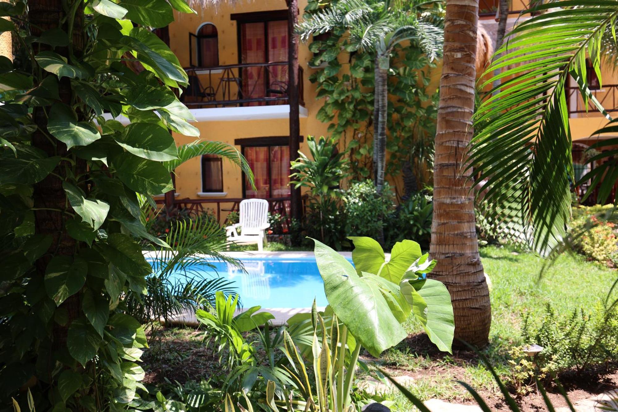 Hotel Bosque Caribe, 5Th Av. Zone 신데 델 카르멘 외부 사진