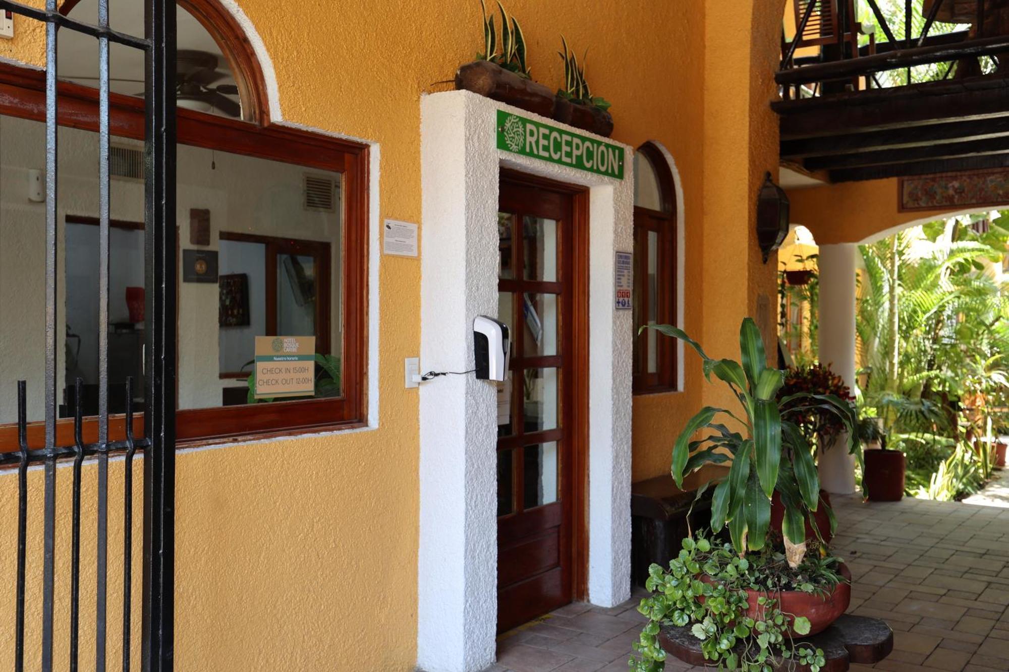 Hotel Bosque Caribe, 5Th Av. Zone 신데 델 카르멘 외부 사진